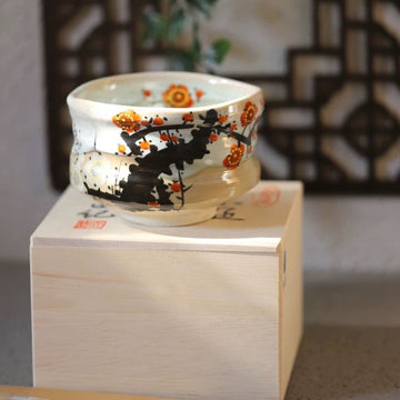 Japanese Kutani-ware matcha bowl